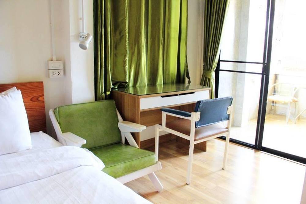 เพลิน เพลิน เบด แอนด์ ไบค์ Hotel เชียงใหม่ ภายนอก รูปภาพ